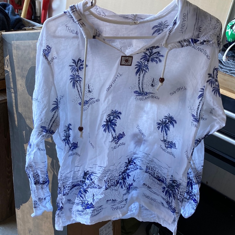 Thailand Light Pullover